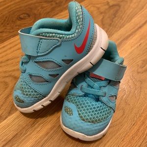 Nike toddler shoes